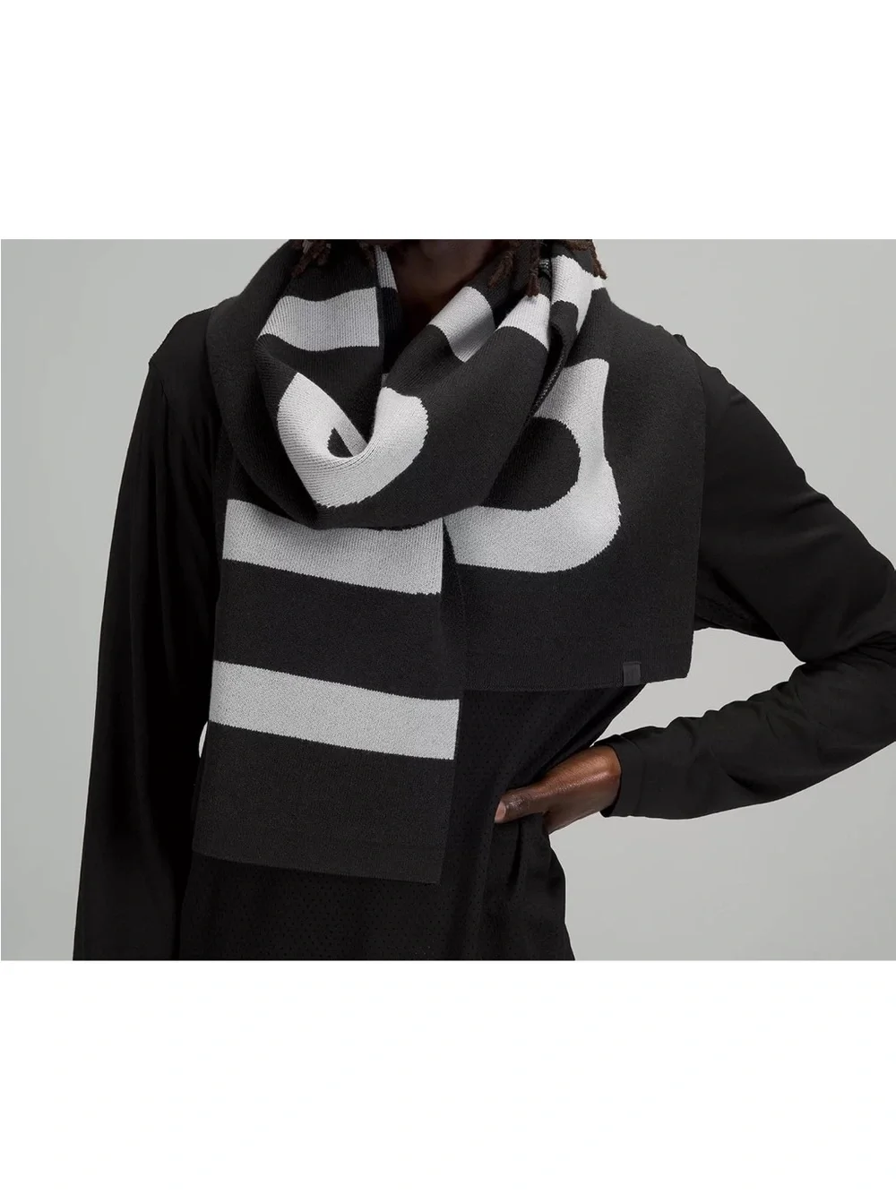 Lululemon Athletica Wool-Blend Knit Logo Scarf Black/Rhino Grey Unisex One Size